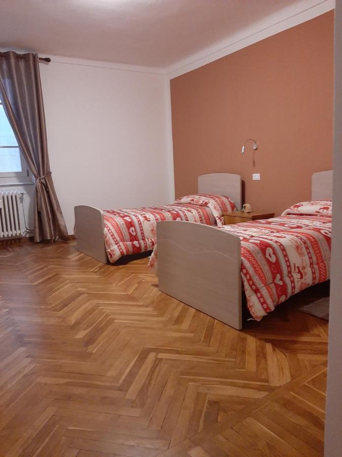 Apartmán Domus Praetoria Aosta Exteriér fotografie