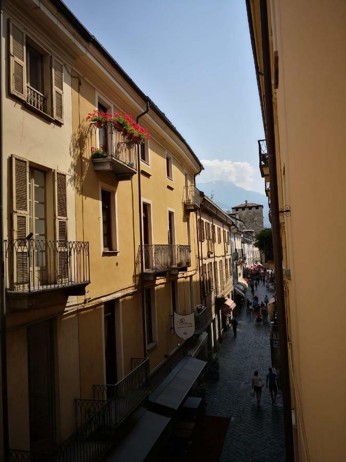 Apartmán Domus Praetoria Aosta Exteriér fotografie