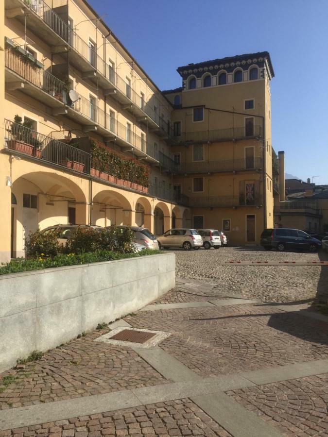 Apartmán Domus Praetoria Aosta Exteriér fotografie